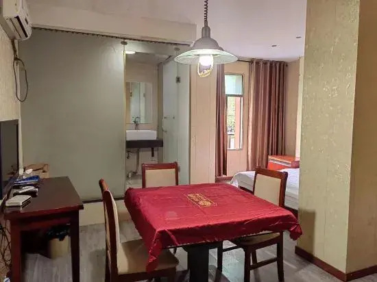 Jingshan Rose Bay Hotel