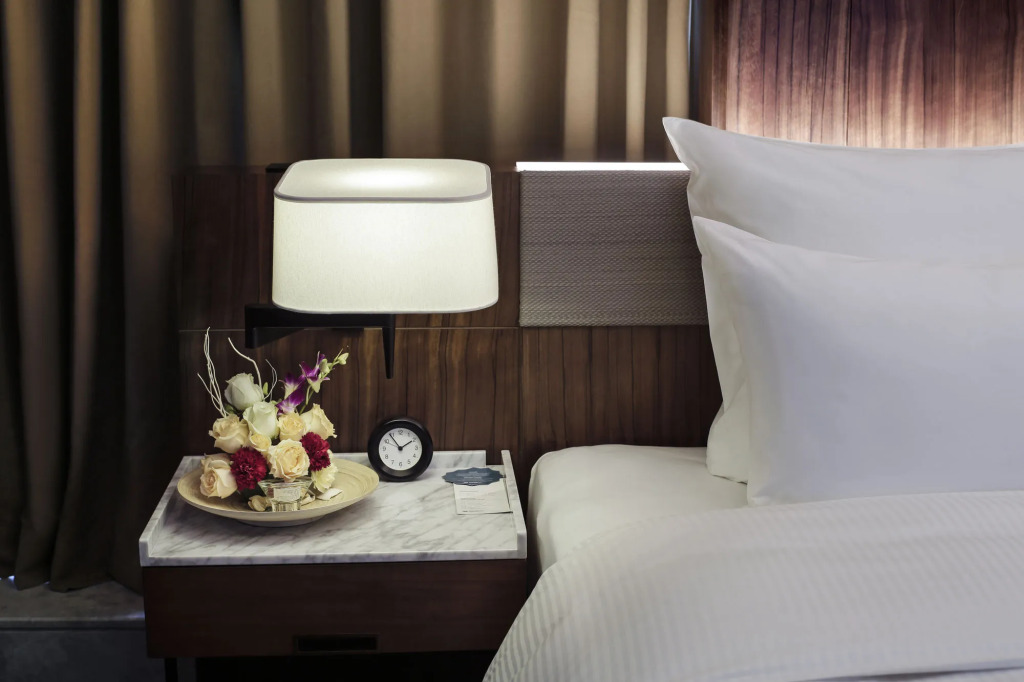 The Lotus Hotel Chongqing