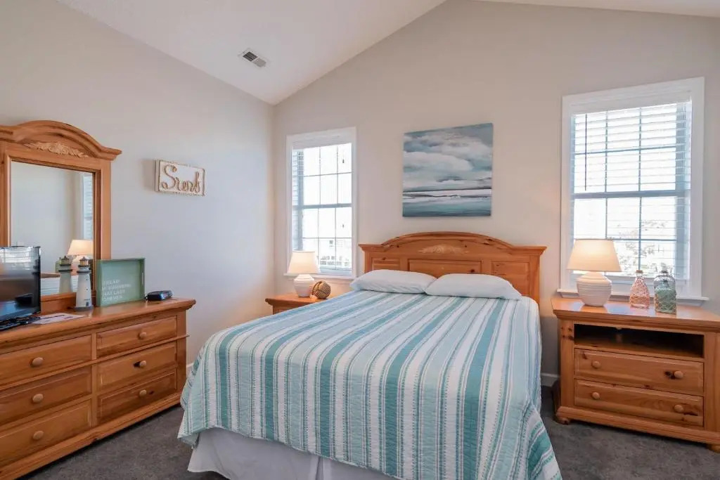 Sea Glass by Oak Island Accommodations