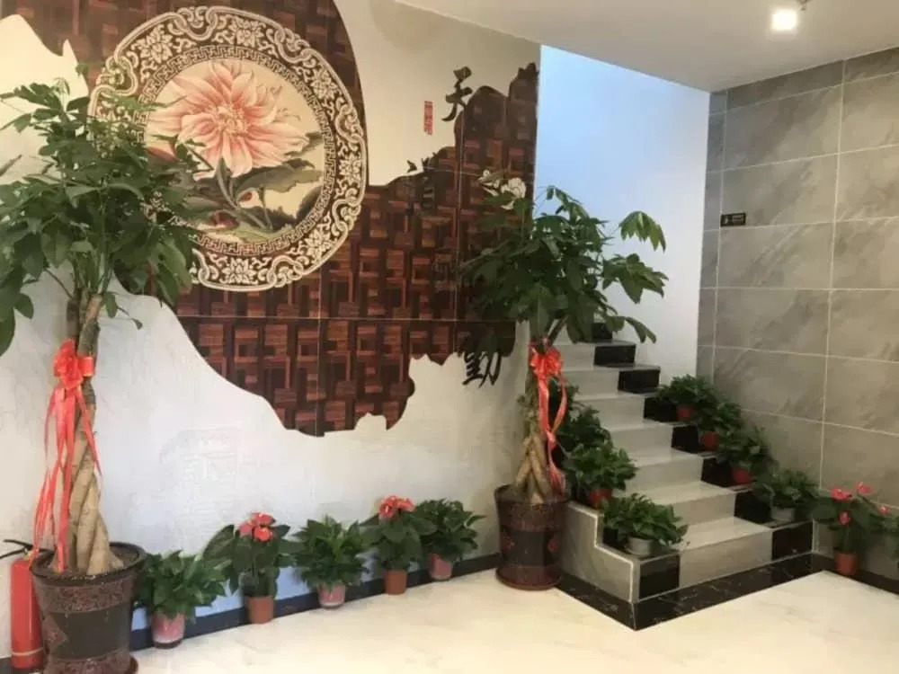 Qingyunge Hotel