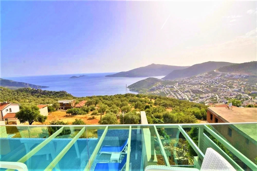 Villa Yina