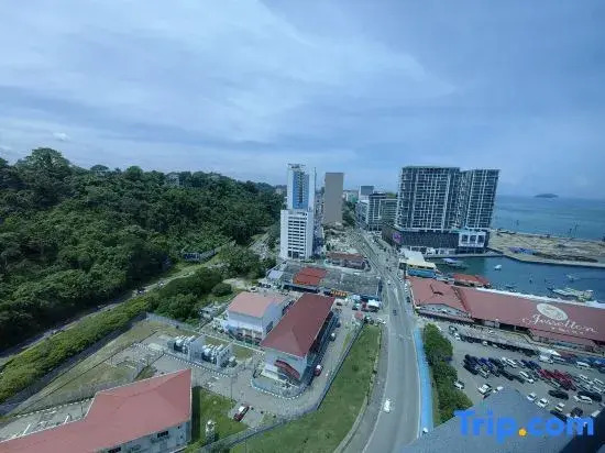 Jesselton Quay Area KK City New Modern by WJ Homestay