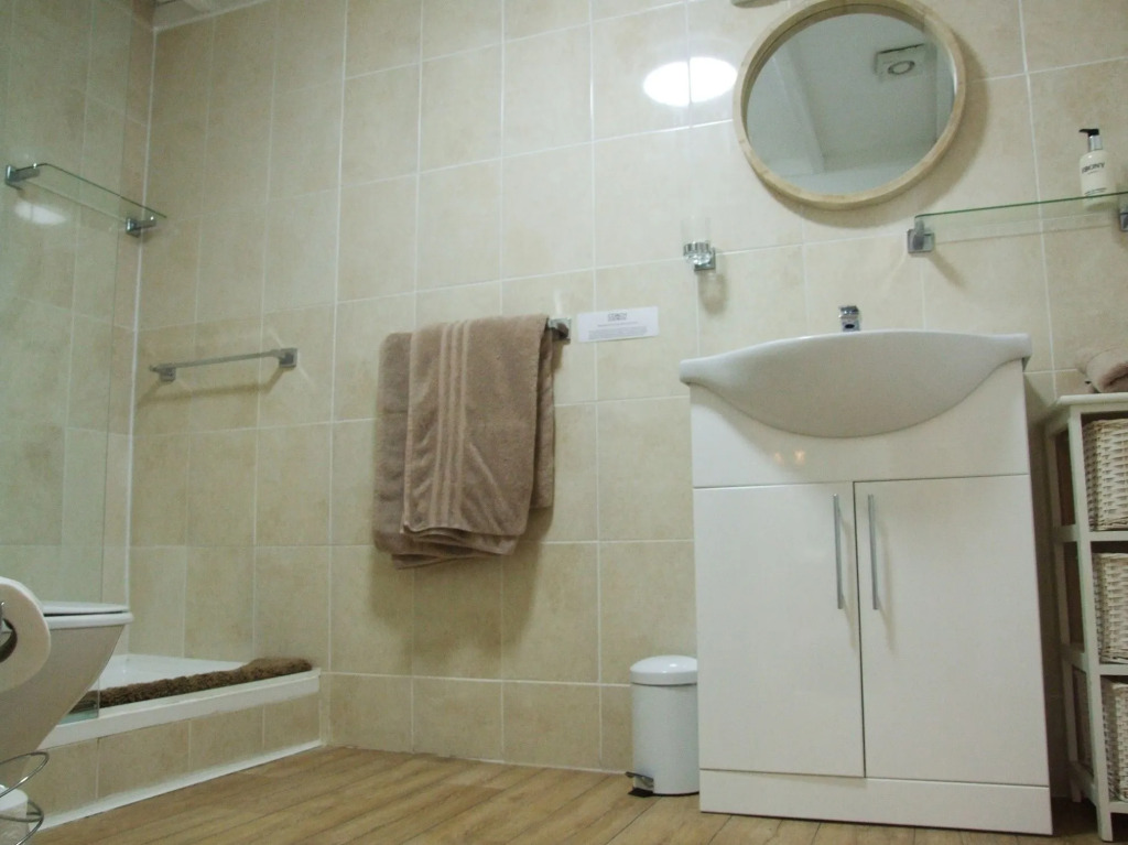 Coach Guest House