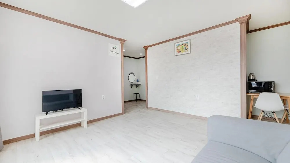 Samcheok Bongsuni-unni Pension