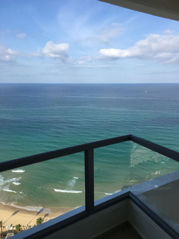 Seaview Apartments on the First Line