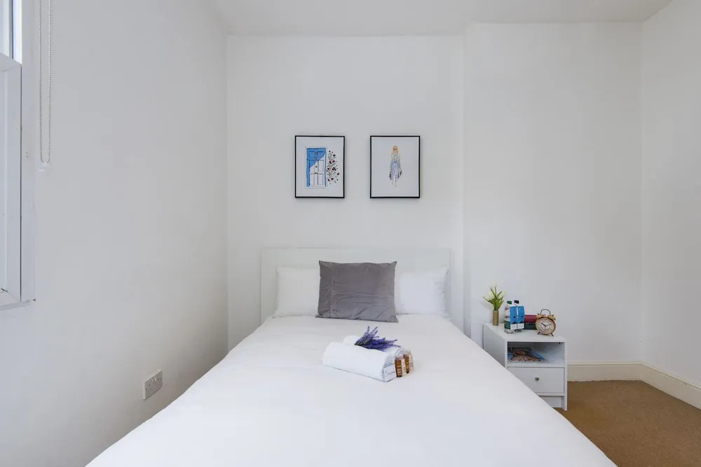 The Homey West Kensington Apartment - KDY