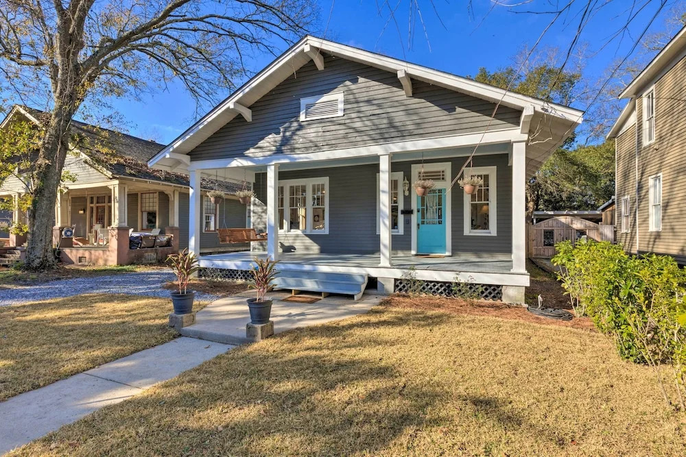 Renovated Historic Home w/ Yard: 2 Mi to Dtwn