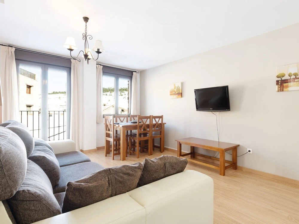 Ravishing House Boat in Gúdar with Fireplace