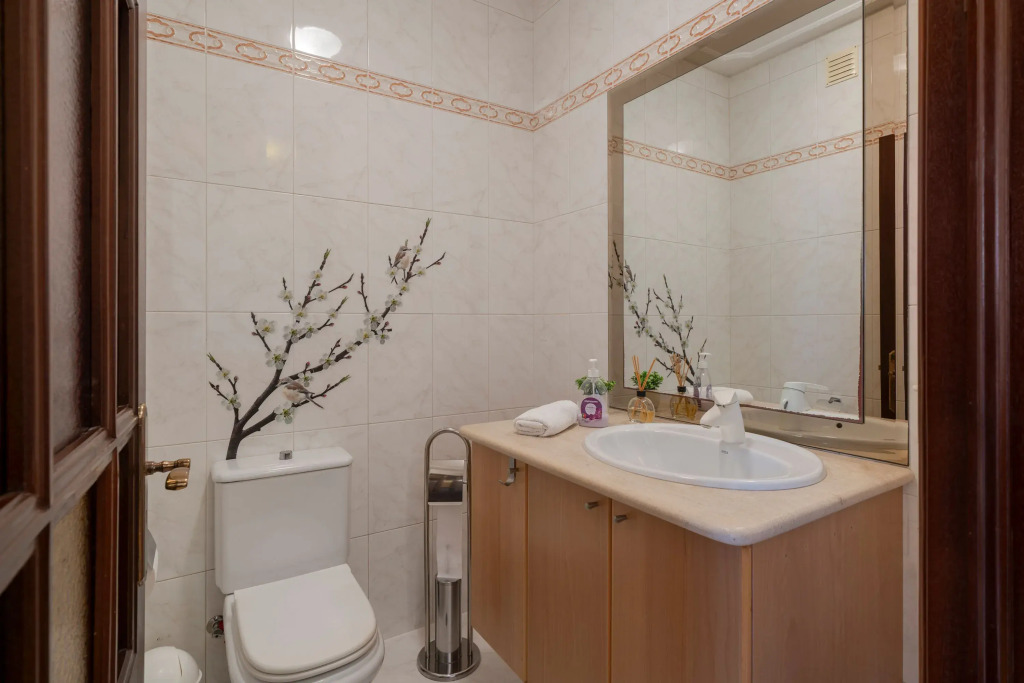Great Family Villa In Funchal, Pool, A/C, Close To Facilities | Casa Petronella