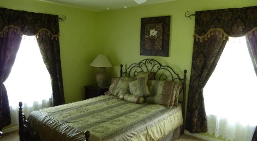 Villa Nicol