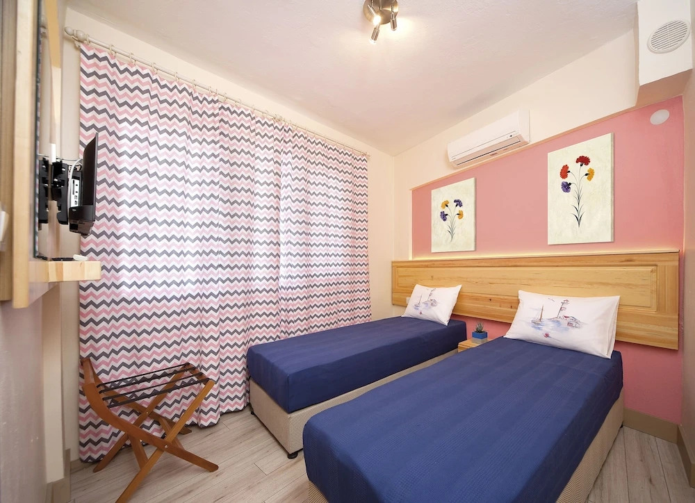 Ion Family Home - Apart Hotel