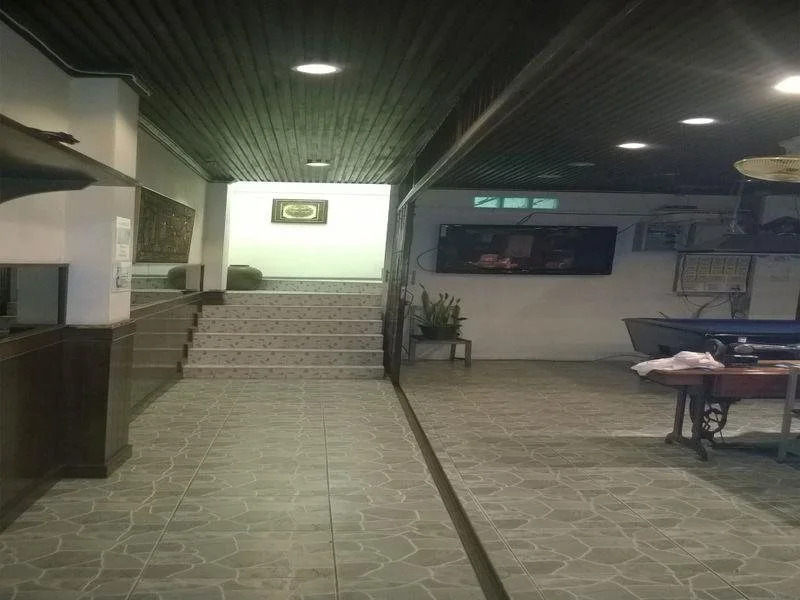 Walees Place