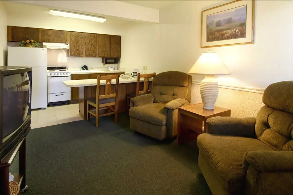 Tulsa Extended Stay Inn & Suites