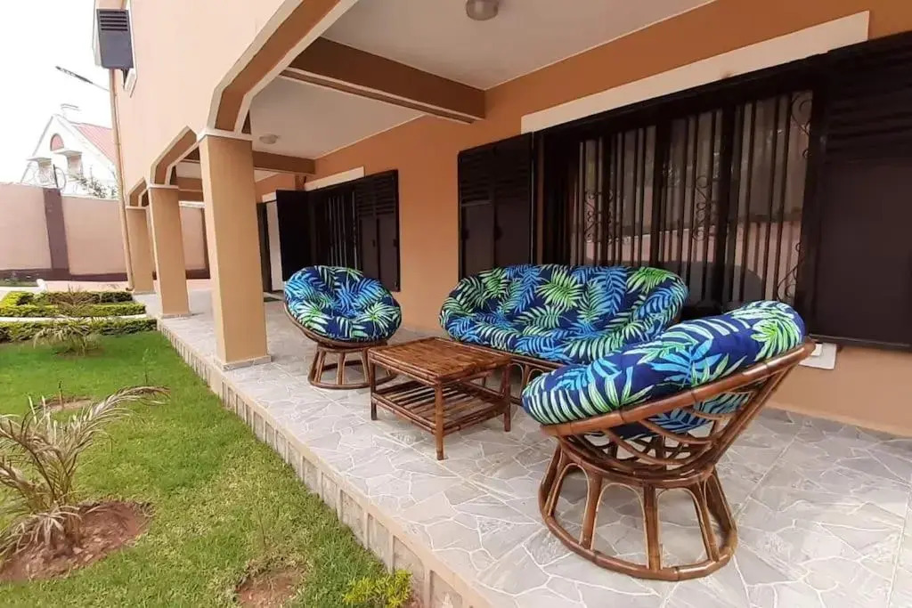 villa luxueuse et meublée plus de 280 m²