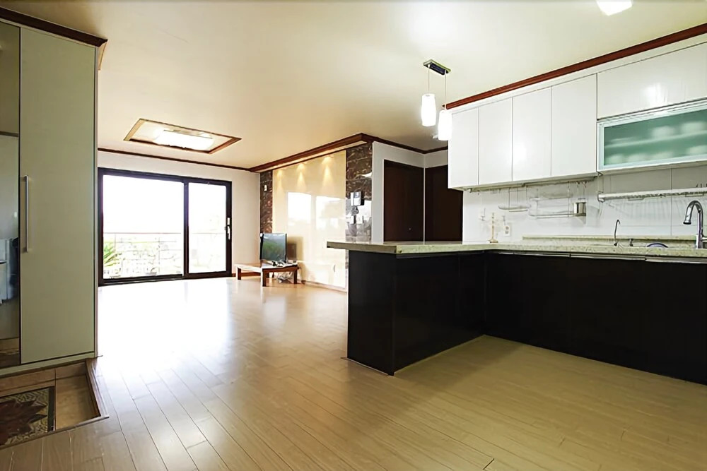 Seogwipo Sandule Pool House Pension