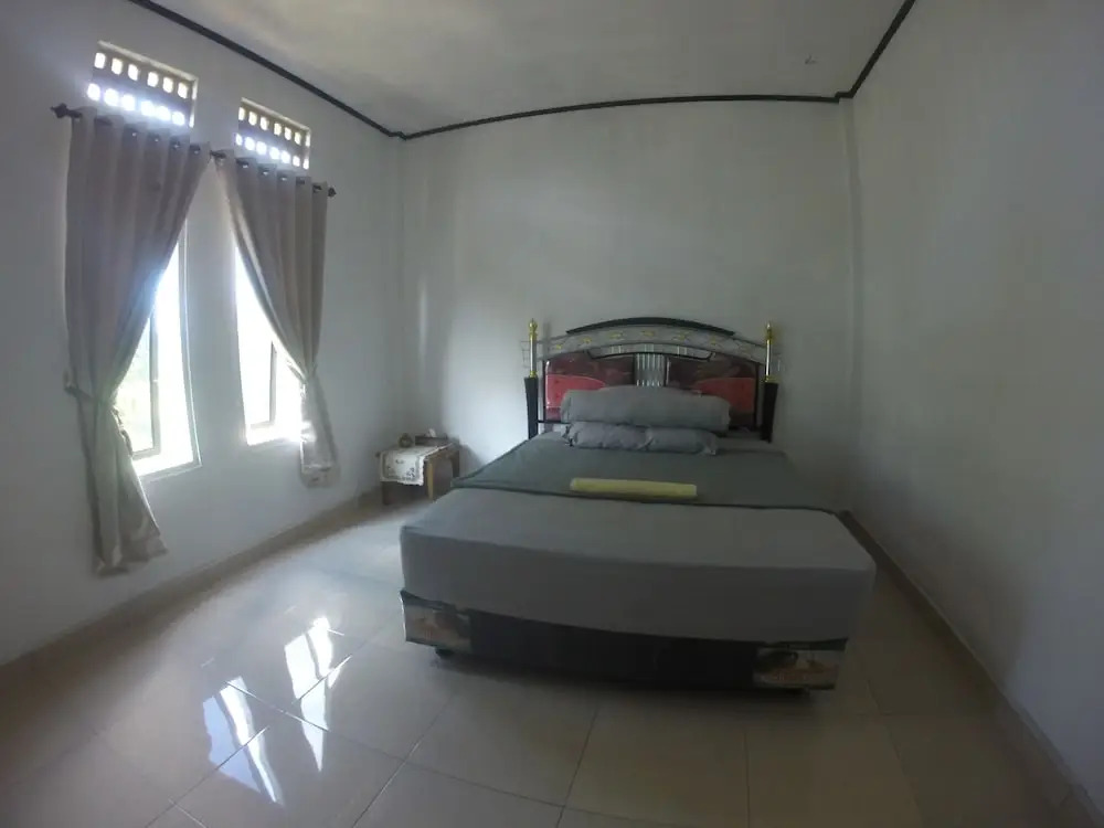 Artha Homestay Tomia