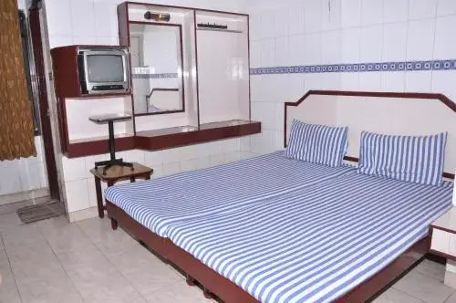 Abirami Inn