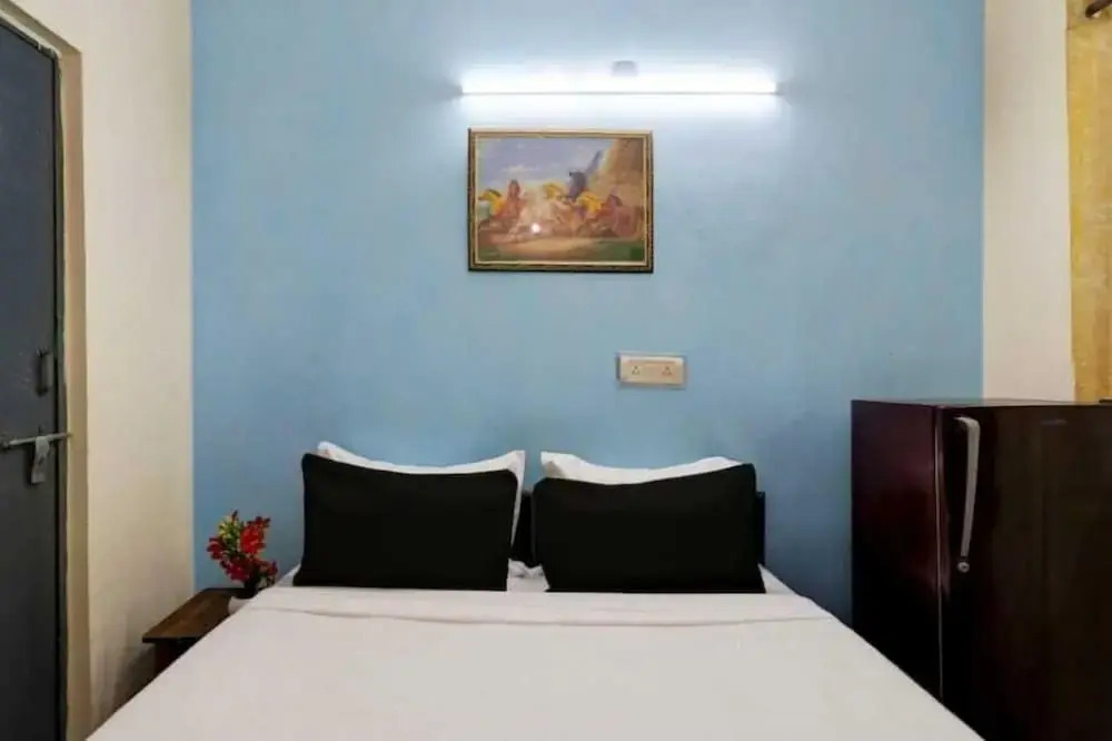 Malviya inn