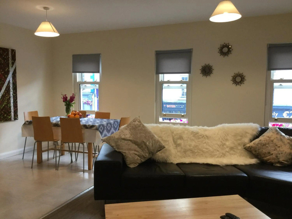 Rose Alley Apartment