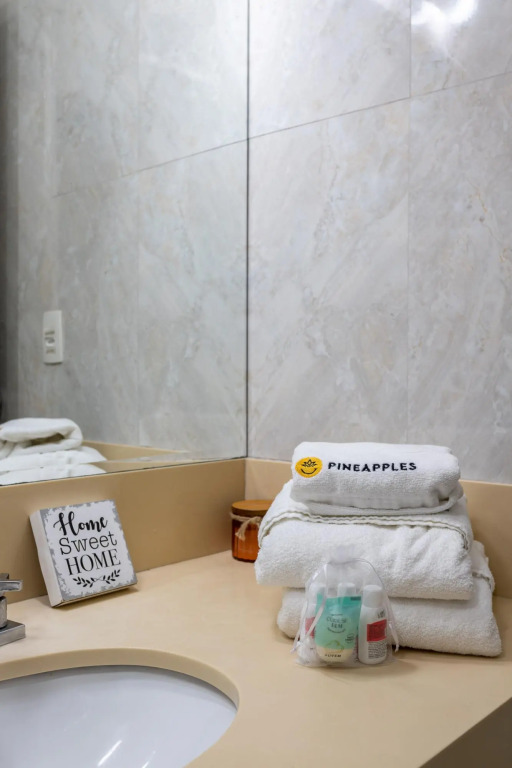 700m from the beach in Copacabana | BR403 Z4