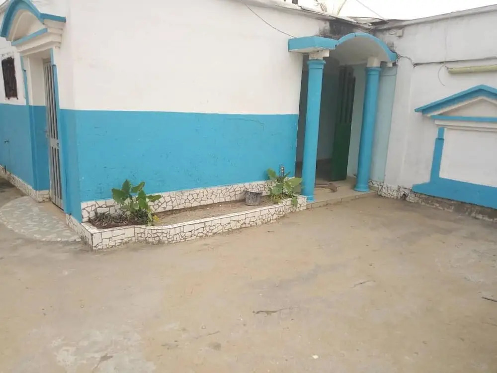 Hotel Mboa