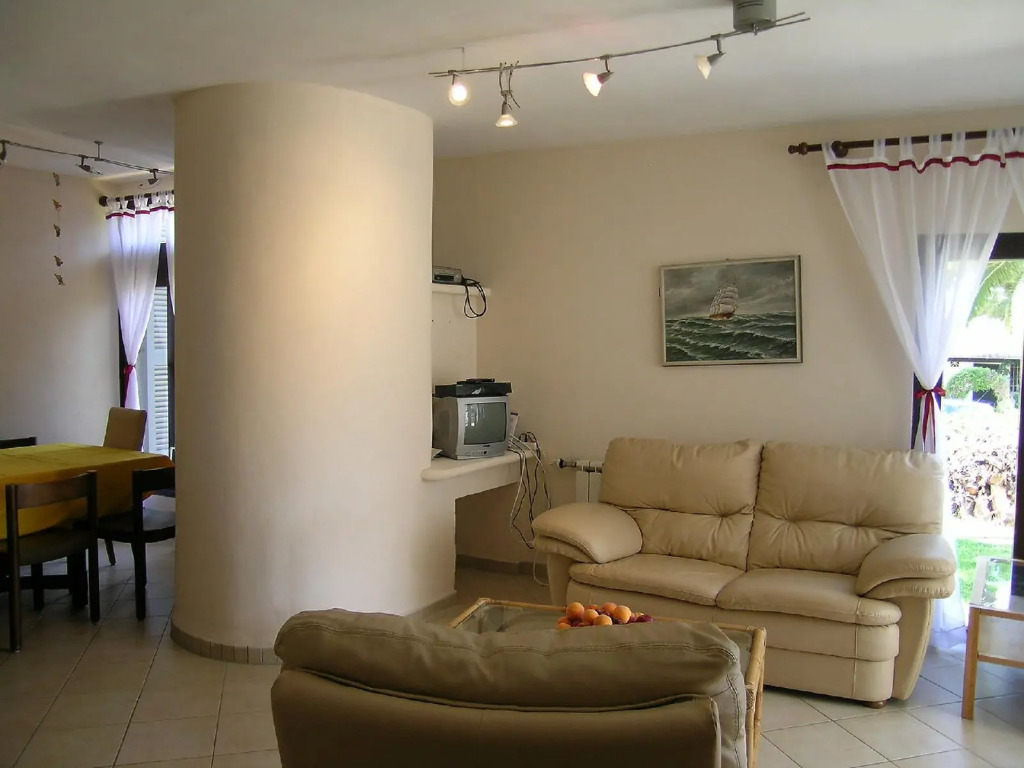 109D - Three Bedroom