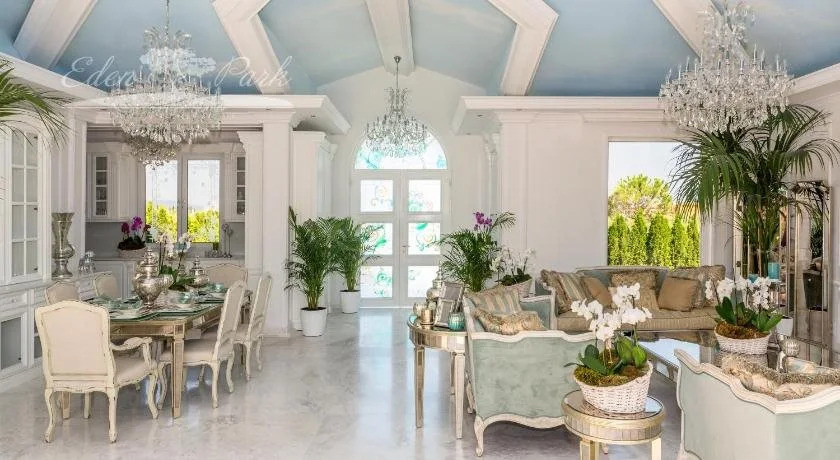 Eden Park Luxury Villlas