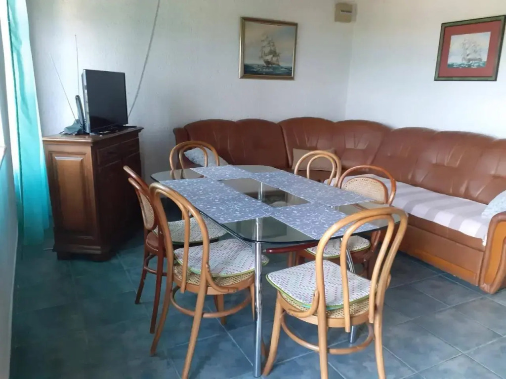Apartments Pavlović