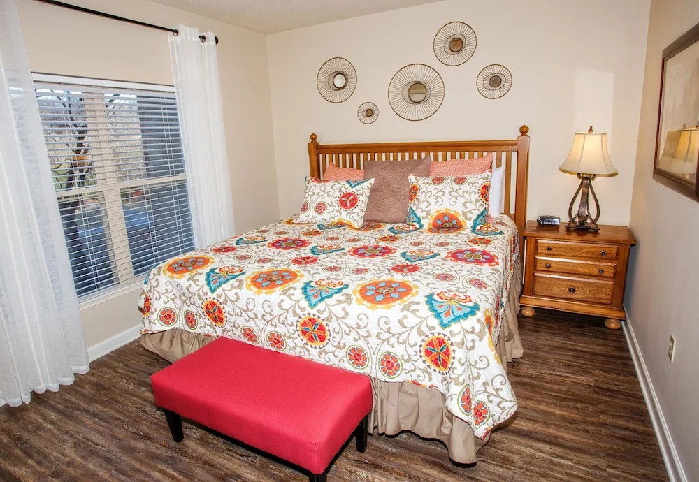 Cedar Lodge 303
