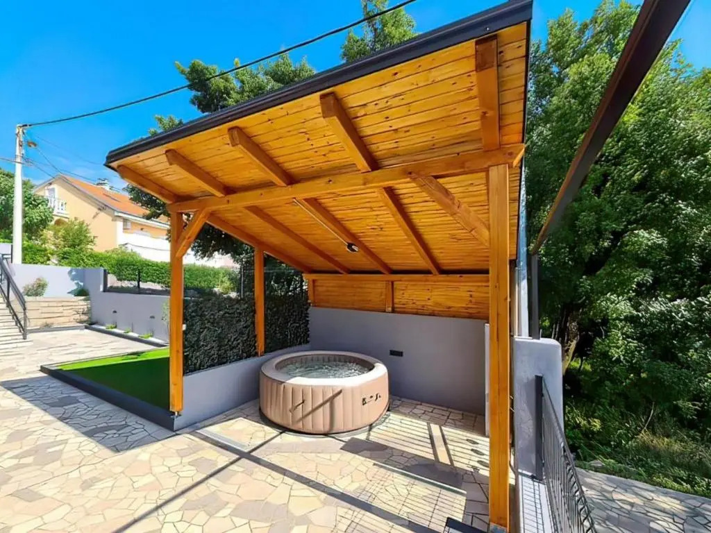 Vega Lux Apartment