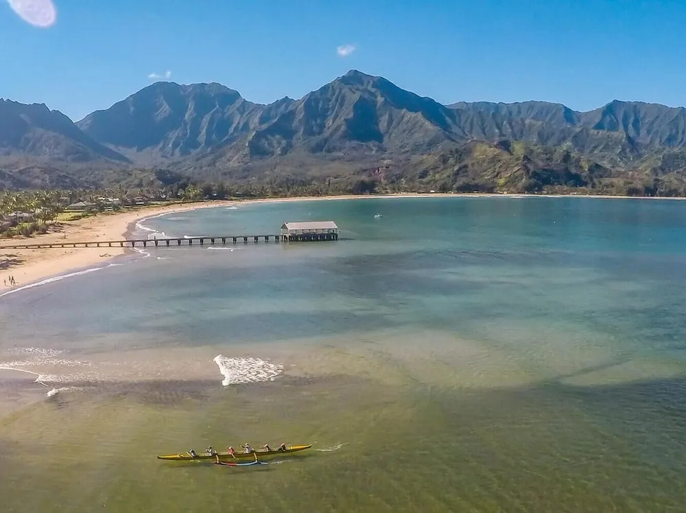 Hanalei Beach House 5 Bedroom Home by RedAwning