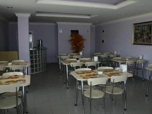 Yasar Hotel