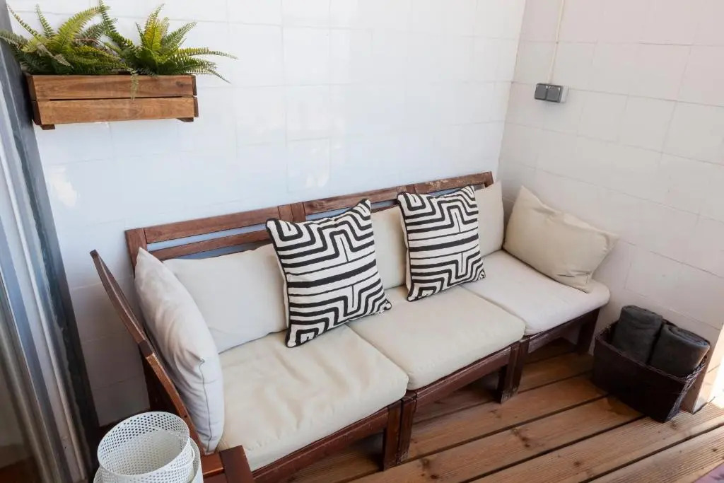 Amazing Rooftop Terrace With River And Historic City View 4 Bedrooms 4 bathrooms AC 19th Century Building Chiado