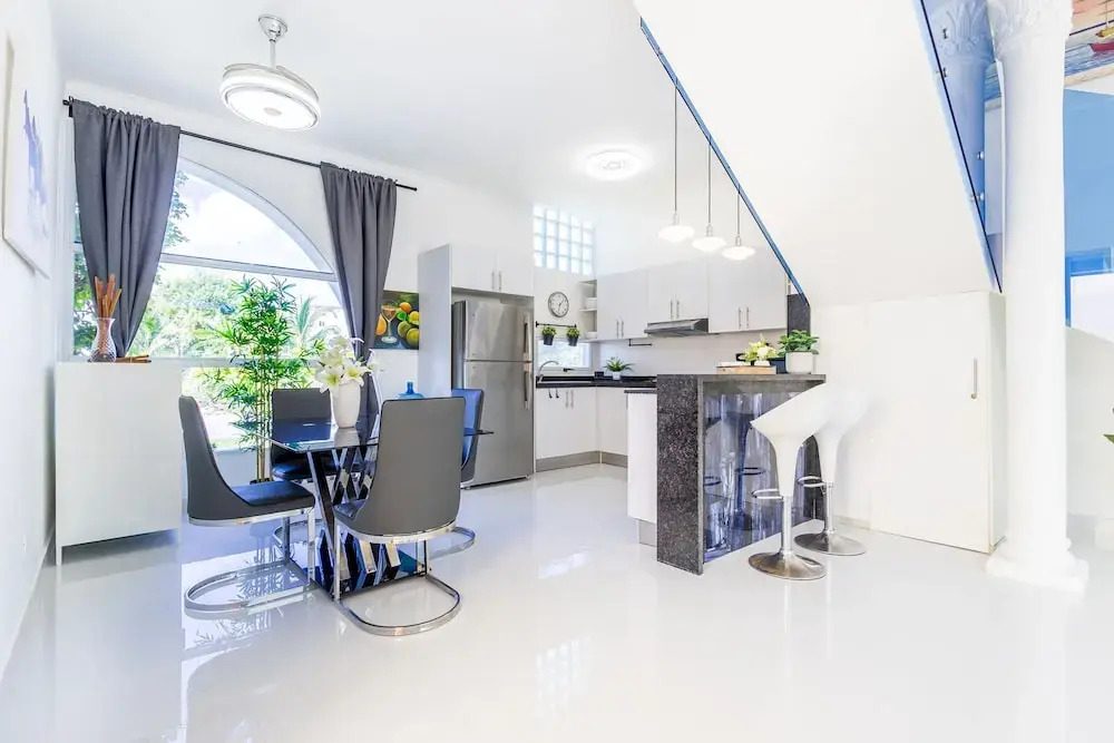 New Stylish 3BR Villa With Private Pool Terrace