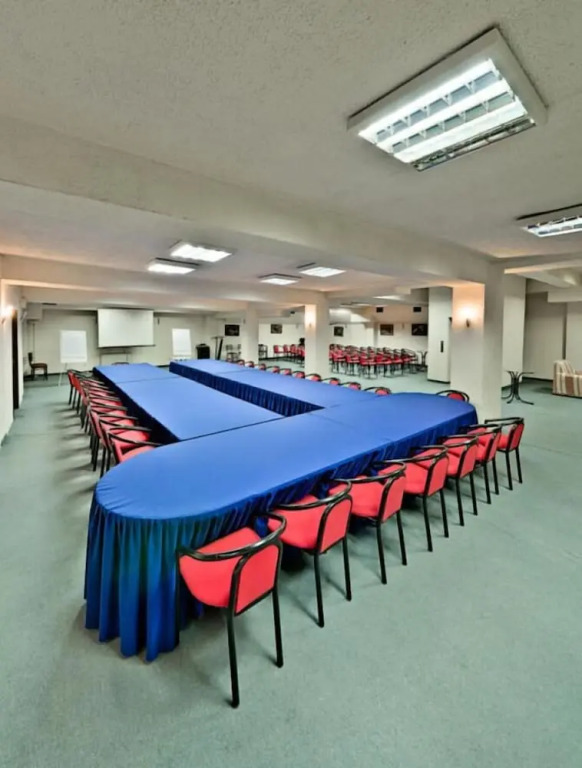 Pino Vere Palace Hotel