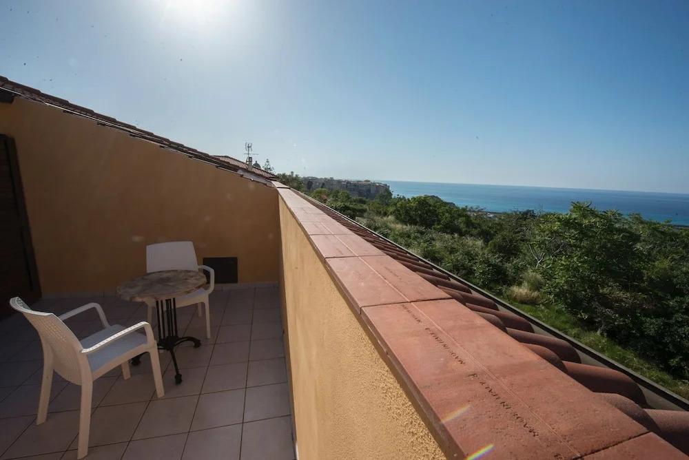 Villa Saturno