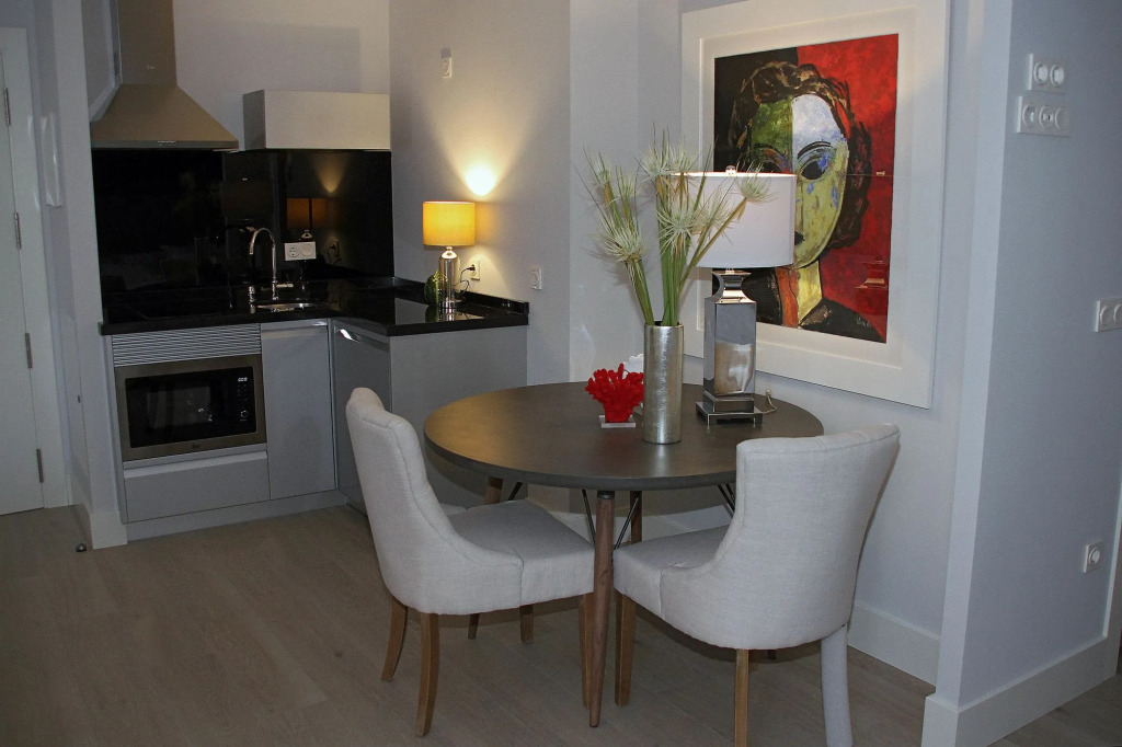 Principia Suites