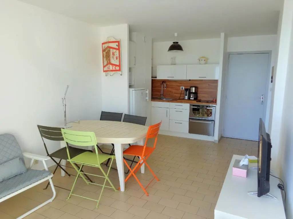 6 Pers, 2 Chambres, Dernier Etage En Front De Mer