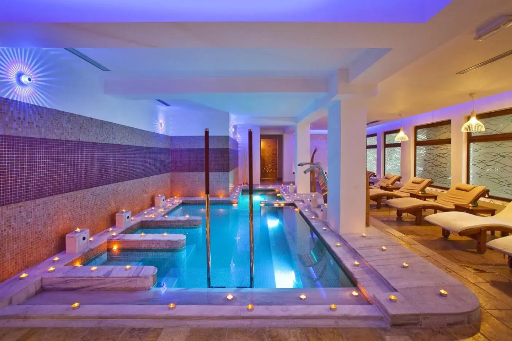Oceanis Beach & Spa Resort