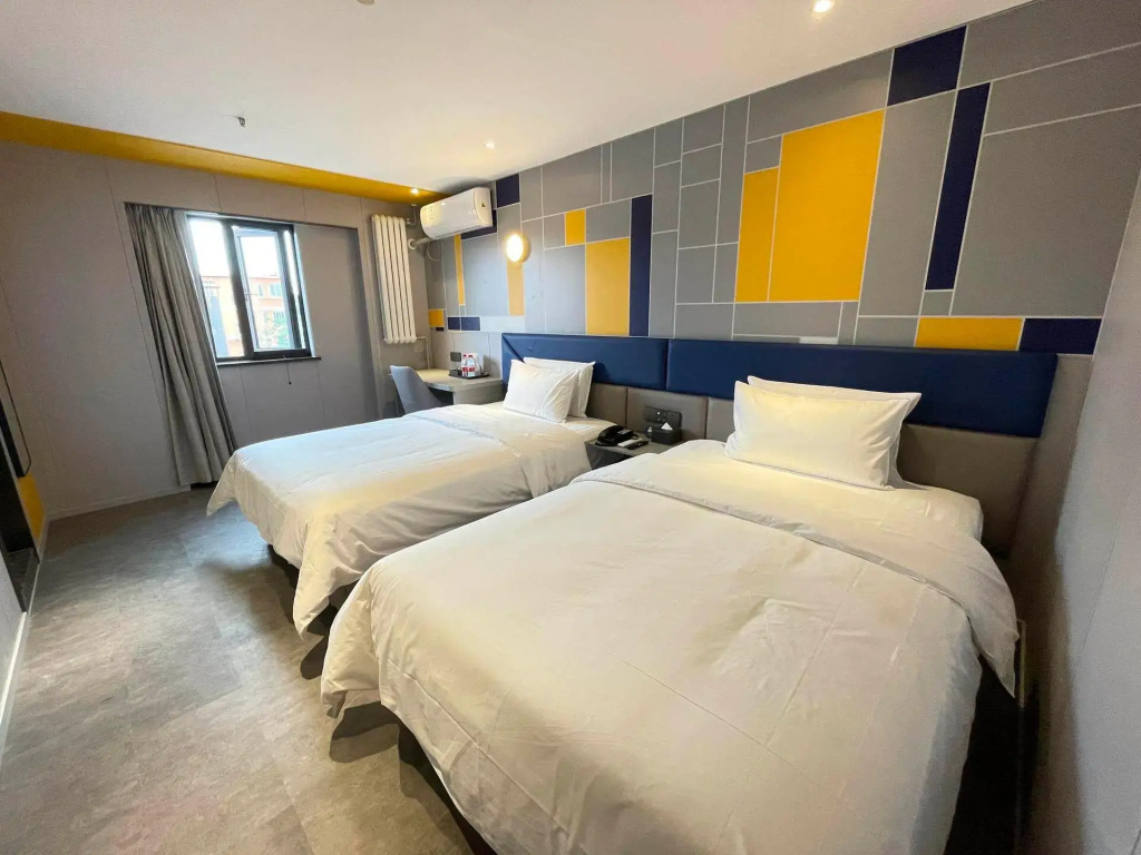 7Days Inn Hotel (Beijing Wukesong Haidian Wuluju Subway Station)