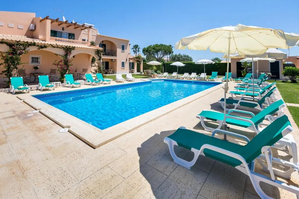 Apartamentos Monte dos Avós, Albufeira by AlgarveBlossom