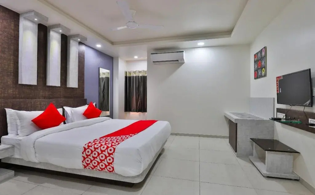 Hotel Parth Inn