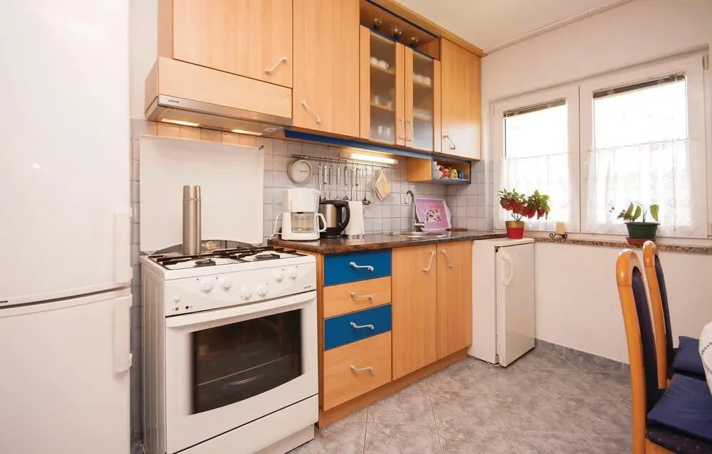 Amazing Home in Vodice With Wifi and 3 Bedrooms