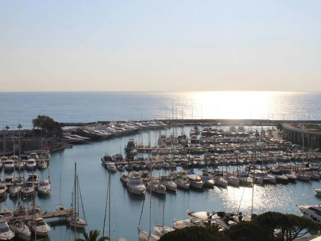 Appartement Villeneuve-Loubet, 3 pièces, 4 personnes - FR-1-252A-72