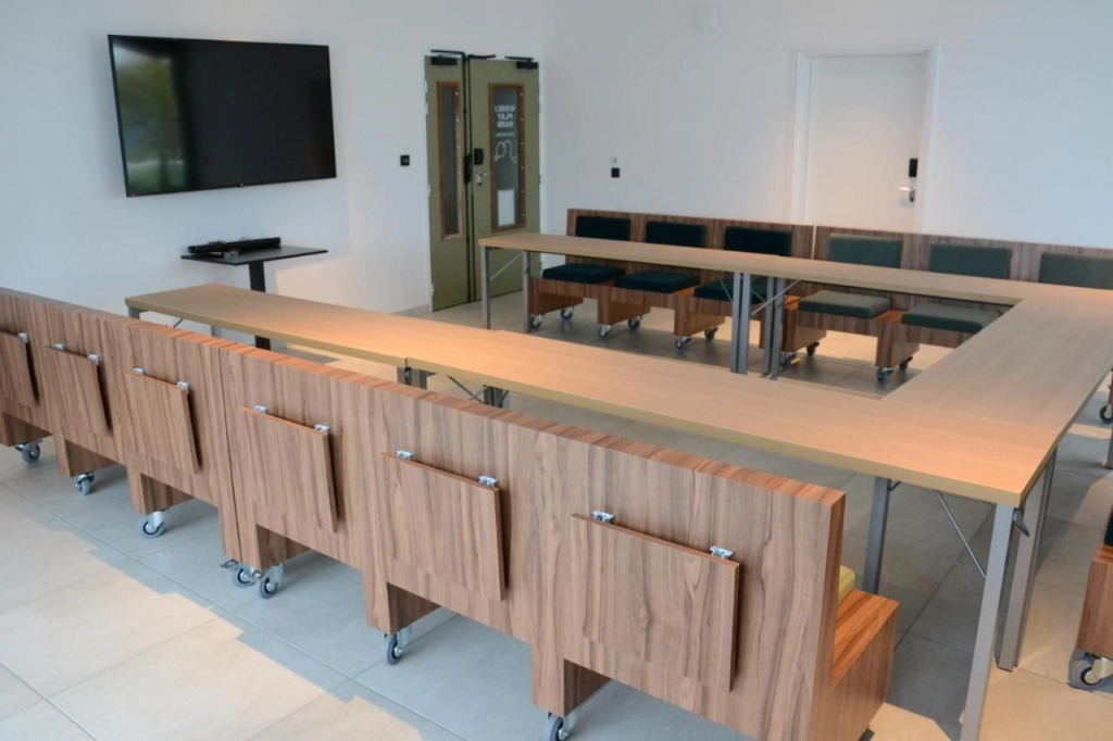 ibis Styles Bordeaux Lac Bruges