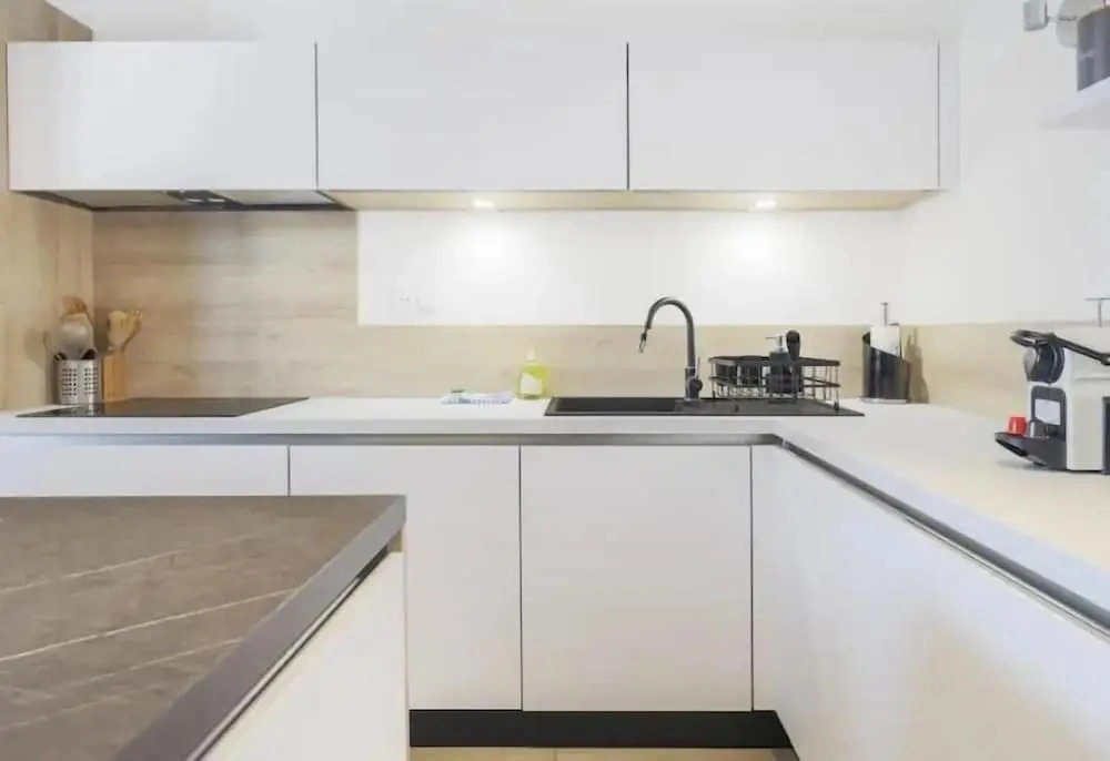 Q&R Renting - Suites Design Luxueuses