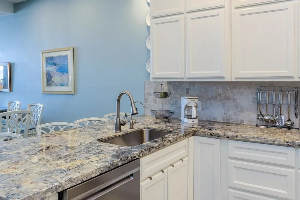 New Listing! 12th-floor Penthouse W/ Pools & Gym 2 Bedroom Condo