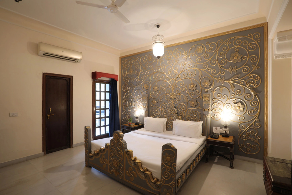 The Royal Retreat Resort & Spa