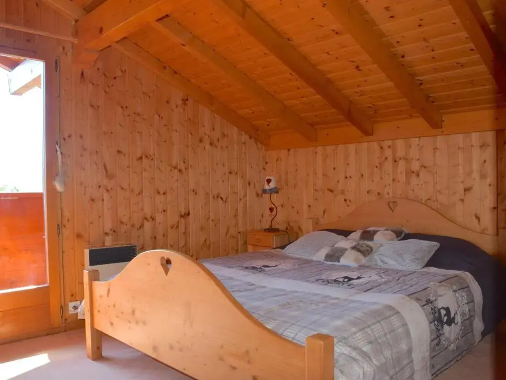 Chalet jusqu’à 16 pers. à Bernex, animaux admis - FR-1-498-39