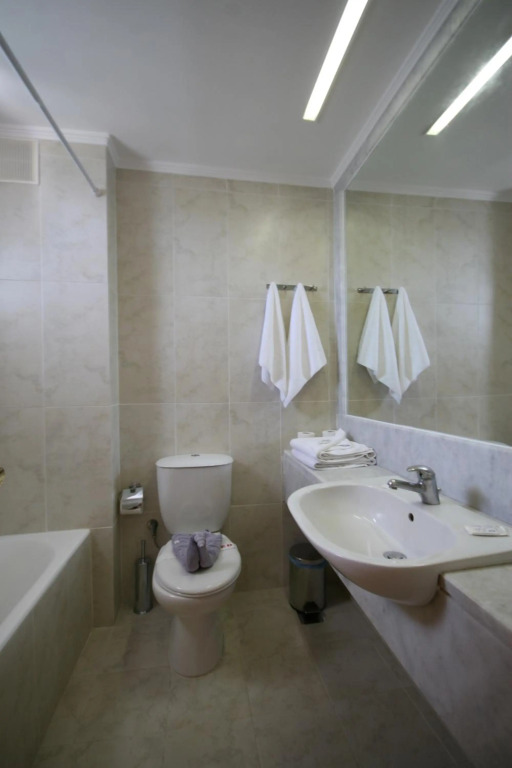 Tigaki Beach Hotel